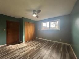 100090 3 Road N, Killarney, MB R0K1G0 Photo 22
