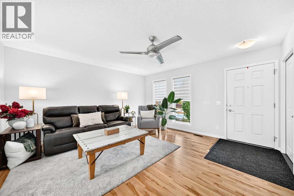 523 Auburn Bay Avenue SE - 4