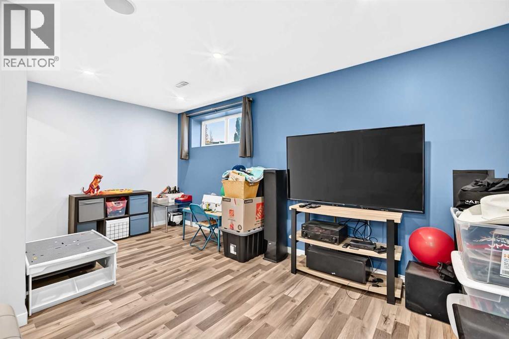 523 Auburn Bay Avenue SE - 40