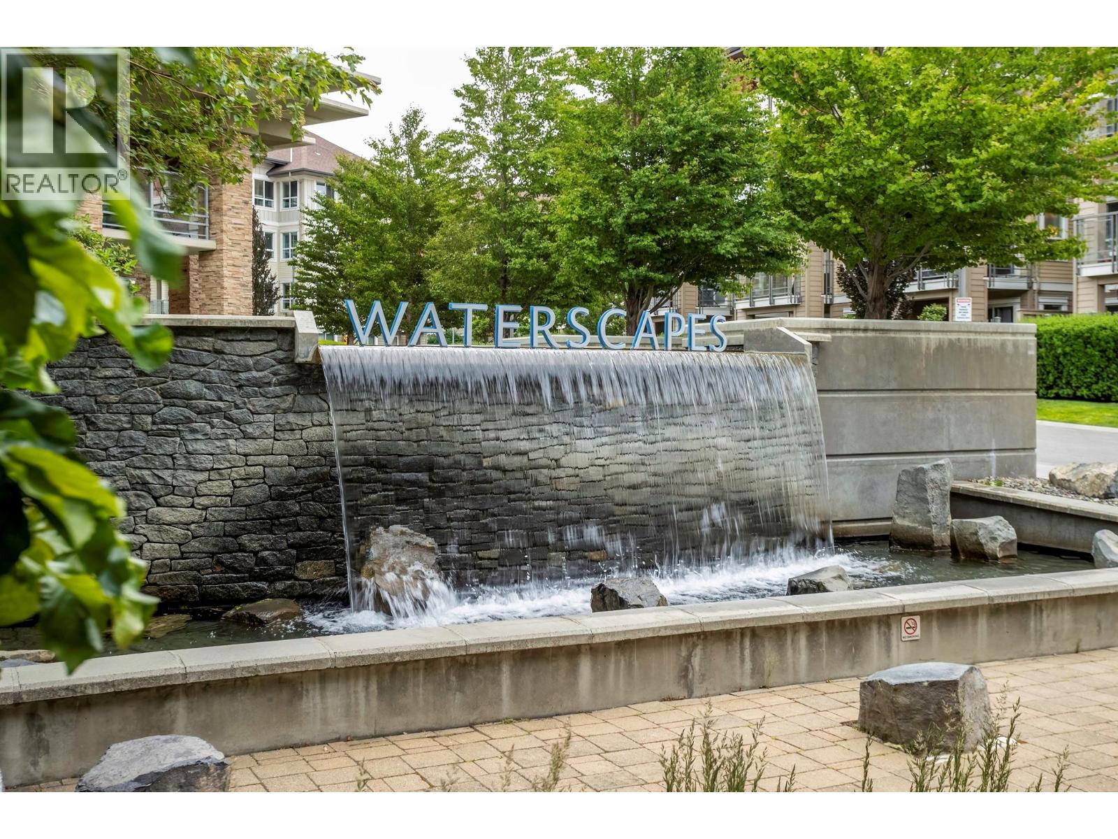 224 1099 Sunset Drive, Kelowna