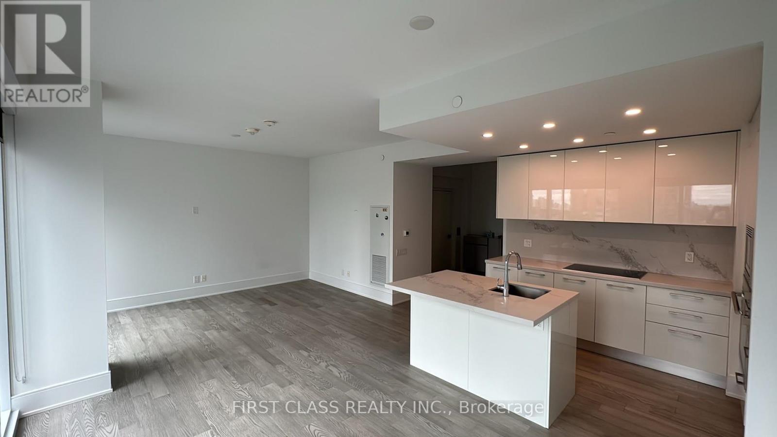 1 Gloucester Street — photo 4