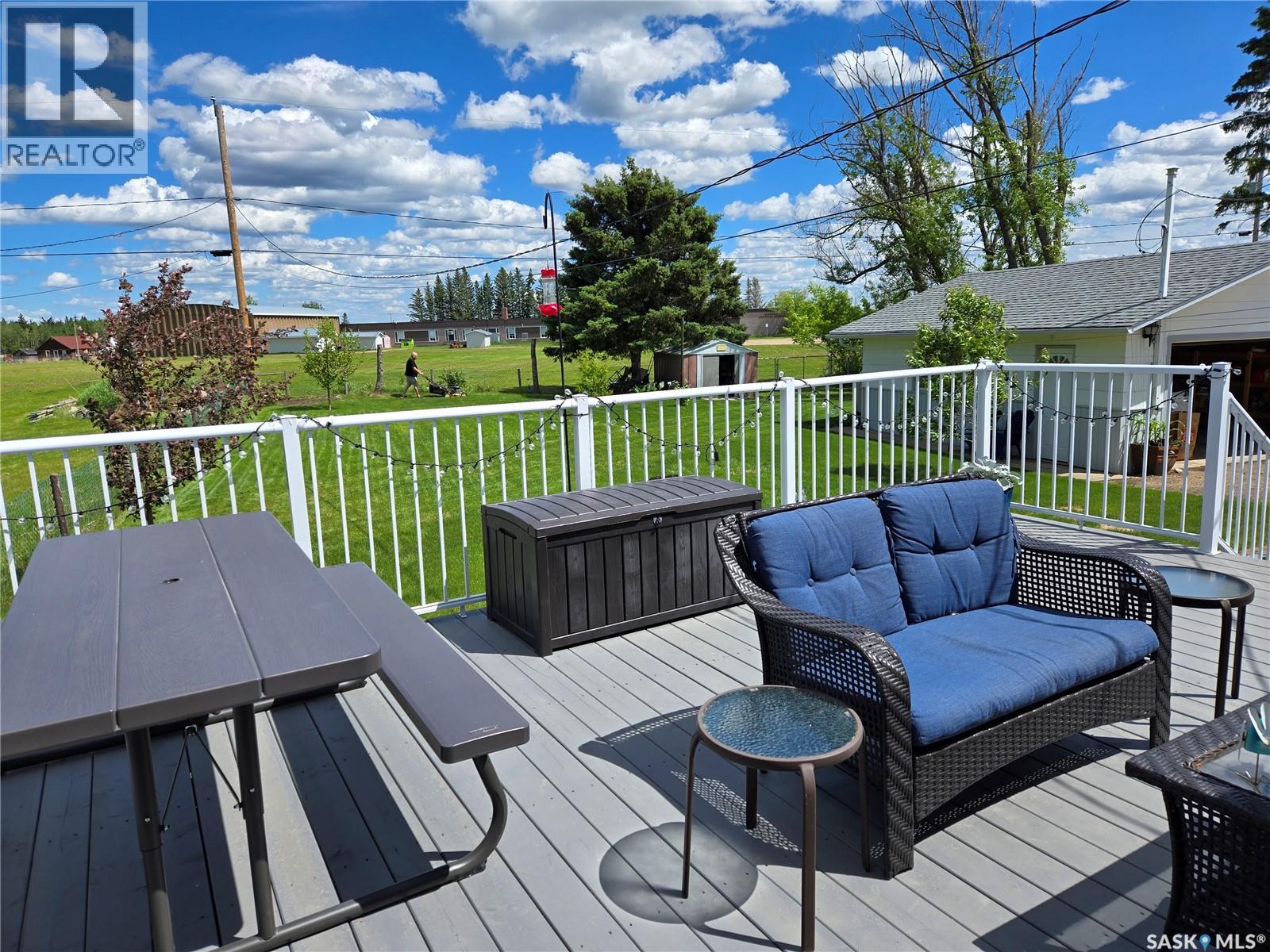 306 2nd STREET NW - 20