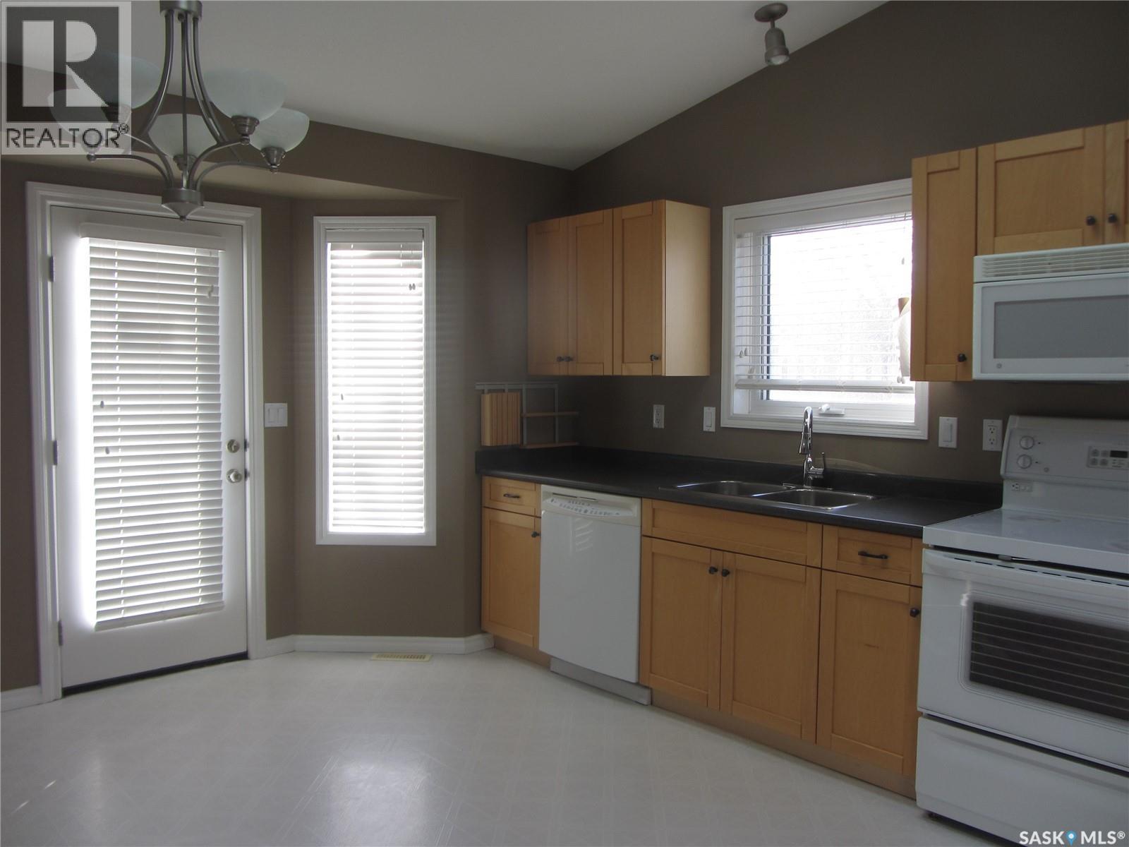 562 Blackburn CRESCENT, Saskatoon — photo 8