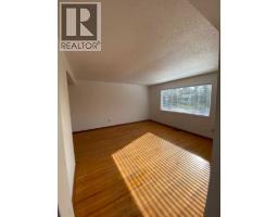 2826 43 Street SW - photo 2