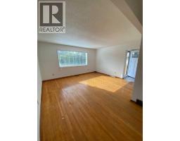 2826 43 Street SW - photo 3