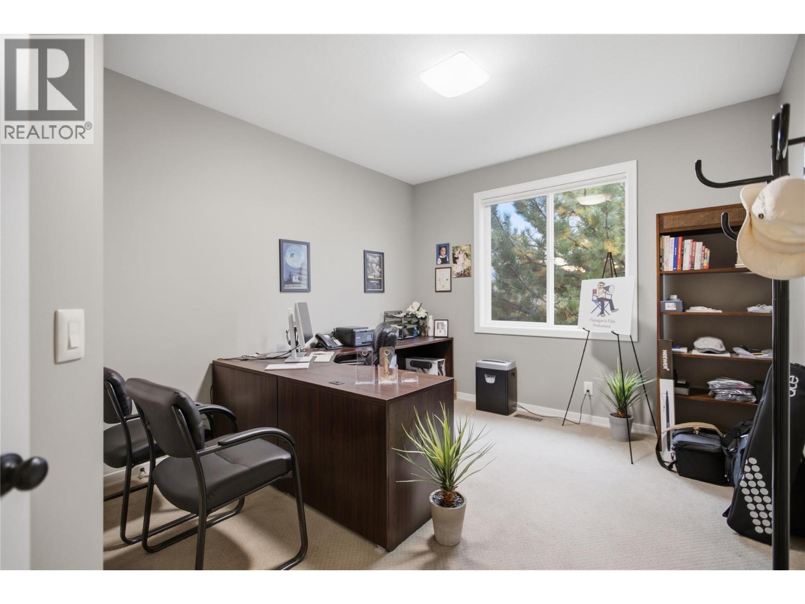 #2 1900 Irongate Place - 38