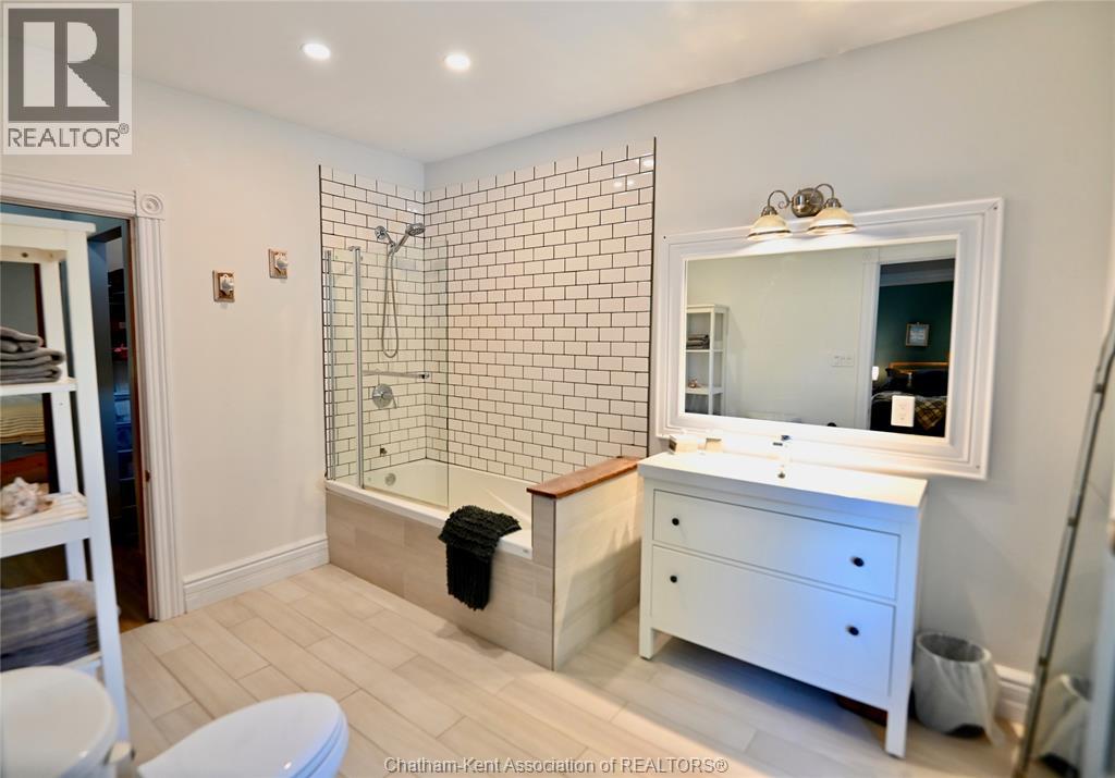 20449 Duart Road — photo 30