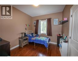75 Whisperwood Drive, photo 13