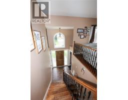 75 Whisperwood Drive, photo 10