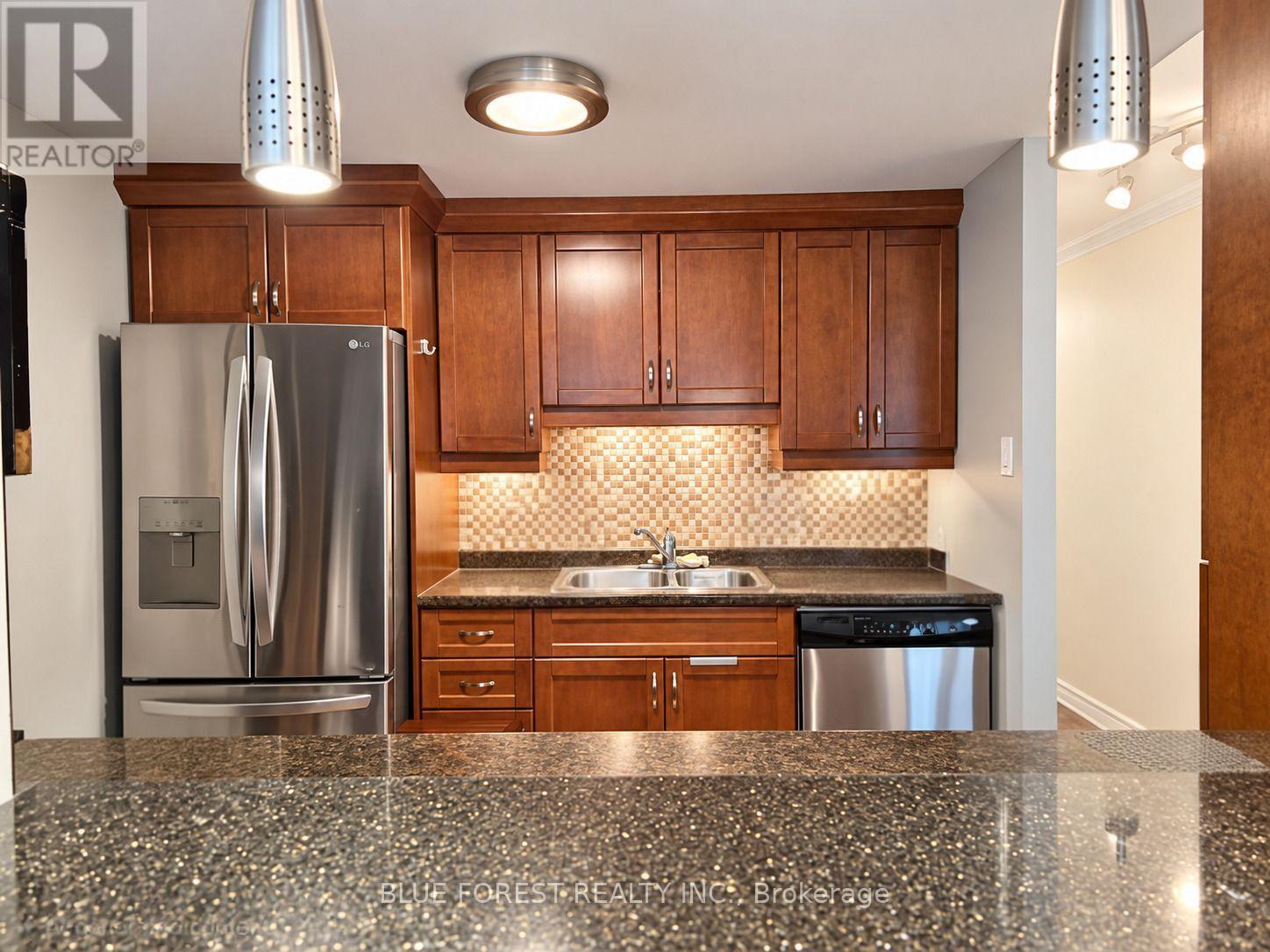 155 Kent Street — photo 13