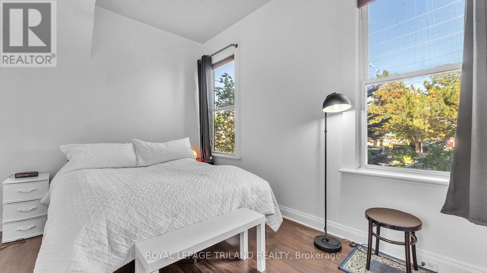 541 NELSON STREET - 16