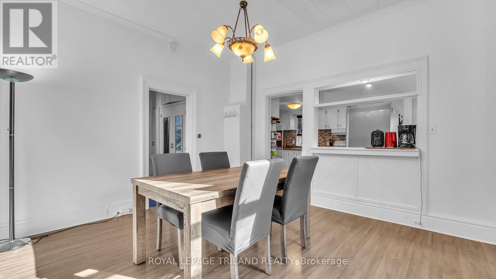 541 NELSON STREET - 9
