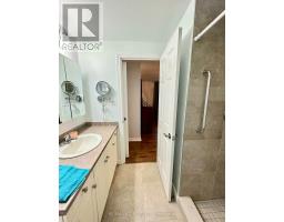 201 Biltmore Drive, South Huron, ON N0M1T0 Photo 11