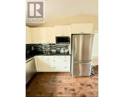 201 Biltmore Drive, South Huron, ON N0M1T0 Photo 14