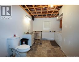 75 Whisperwood Drive, photo 24