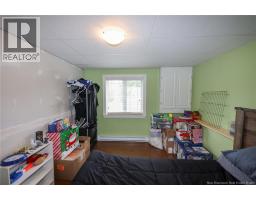 75 Whisperwood Drive, photo 21