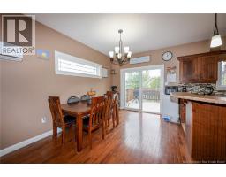 75 Whisperwood Drive, photo 9