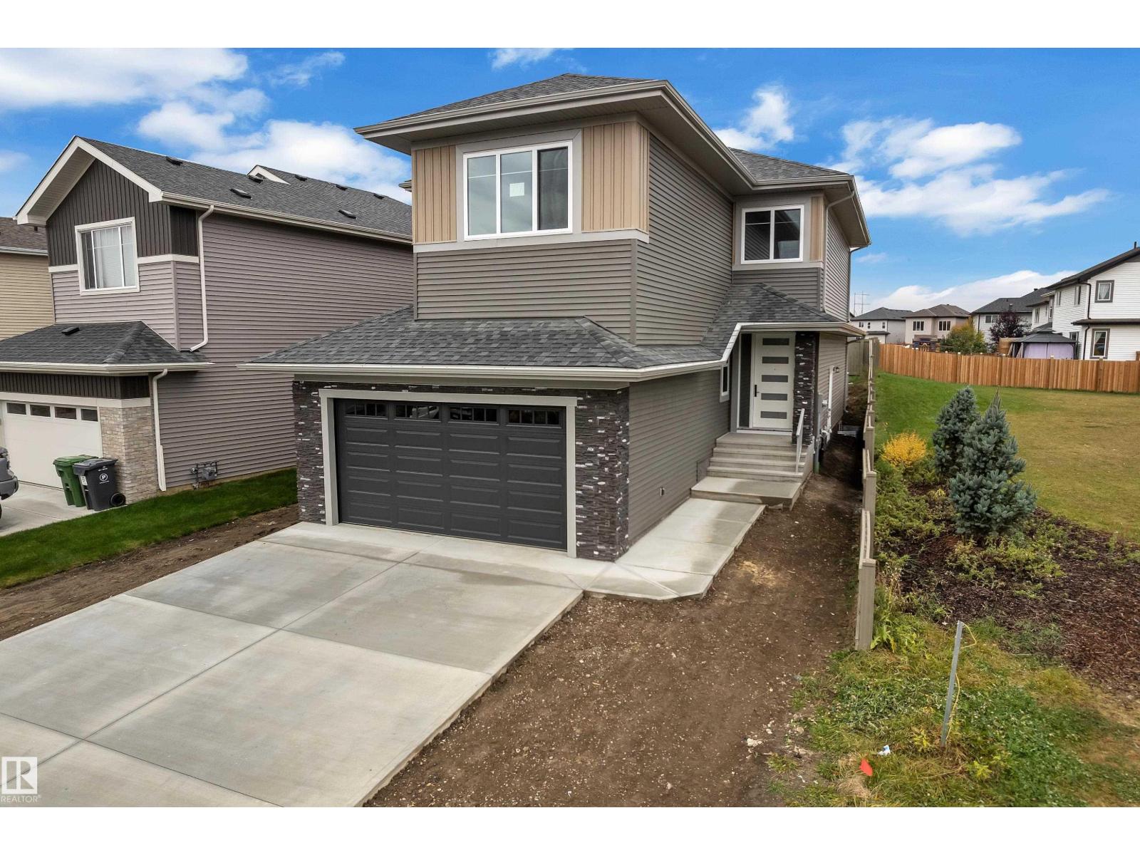 717 Astoria Way, photo 3