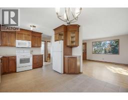 20 Blackthorn Place NE - photo 13