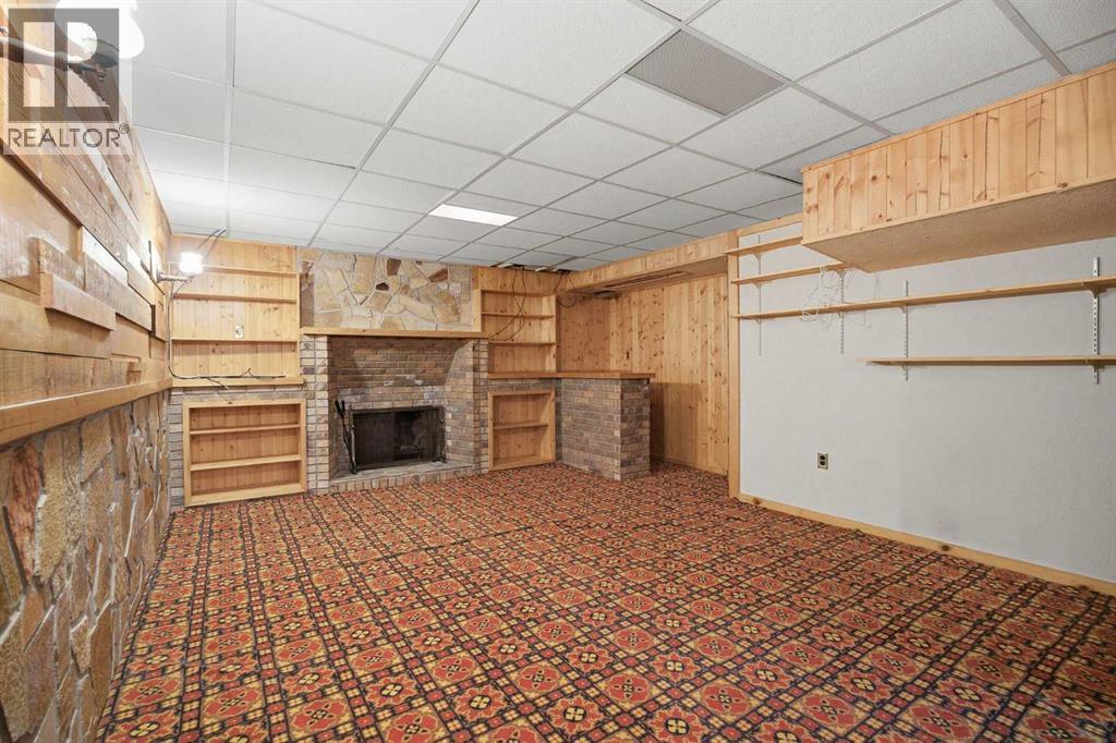 20 Blackthorn Place NE photo 24