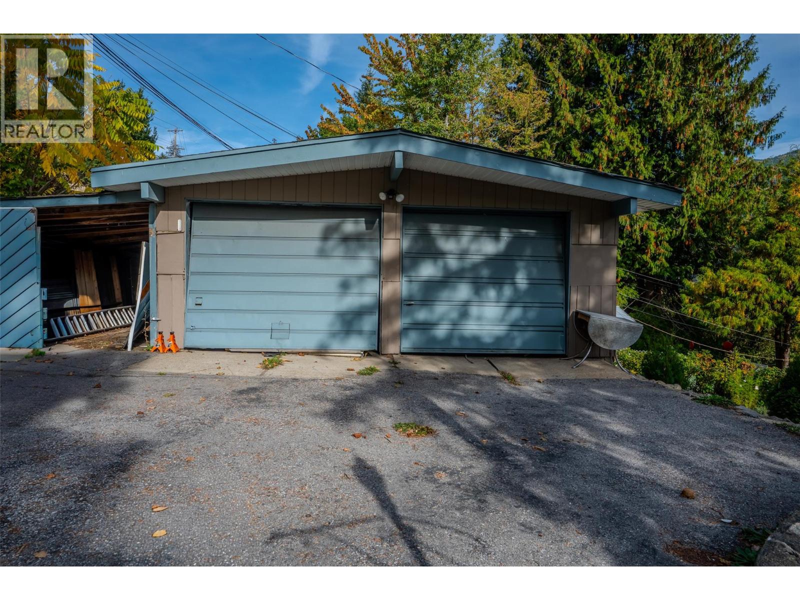 942 3a Highway - 36