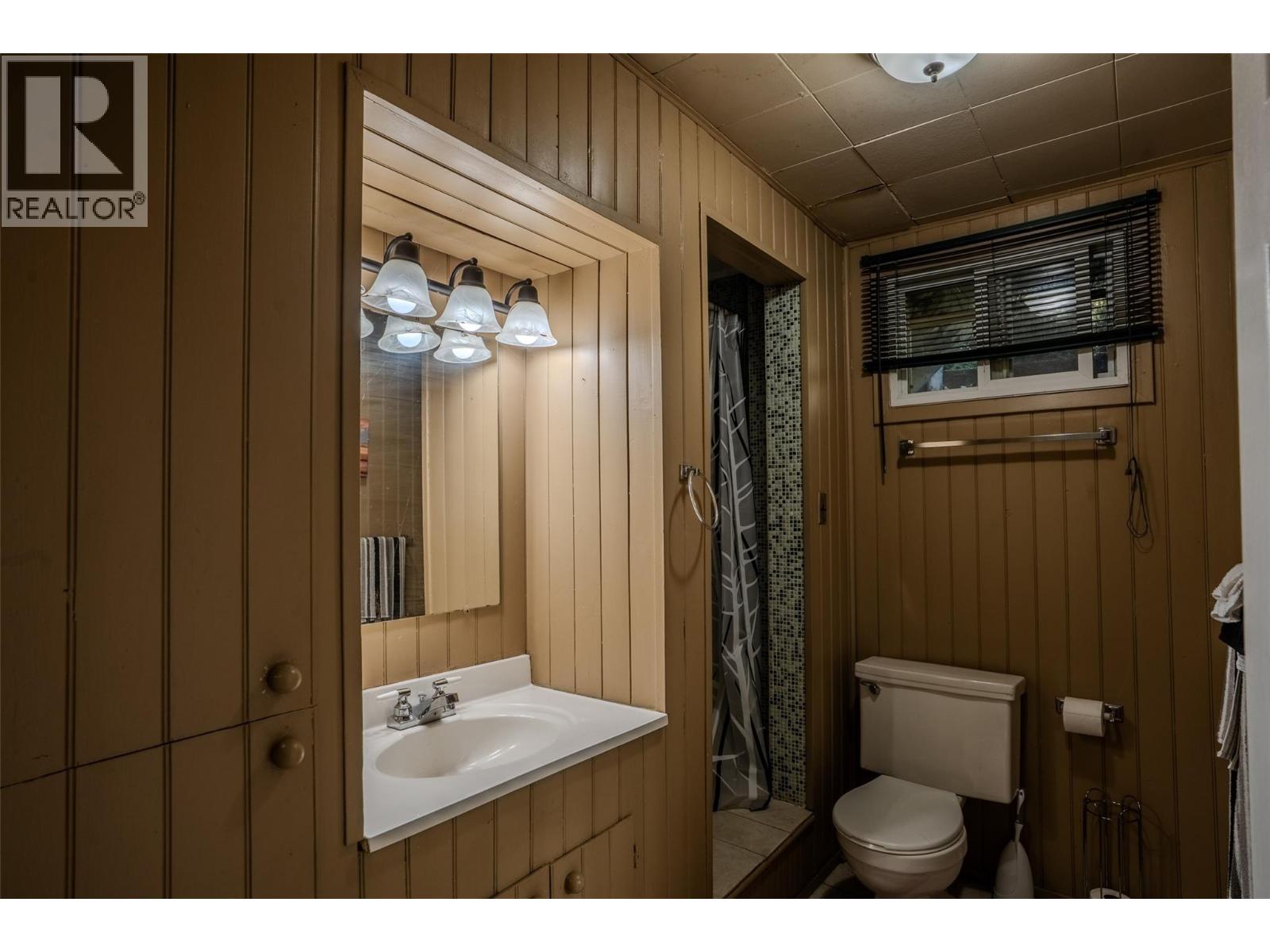 942 3a Highway - 50