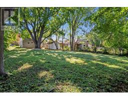 1388 Normandy Crescent, Ottawa, ON K2C0N5 Photo 13