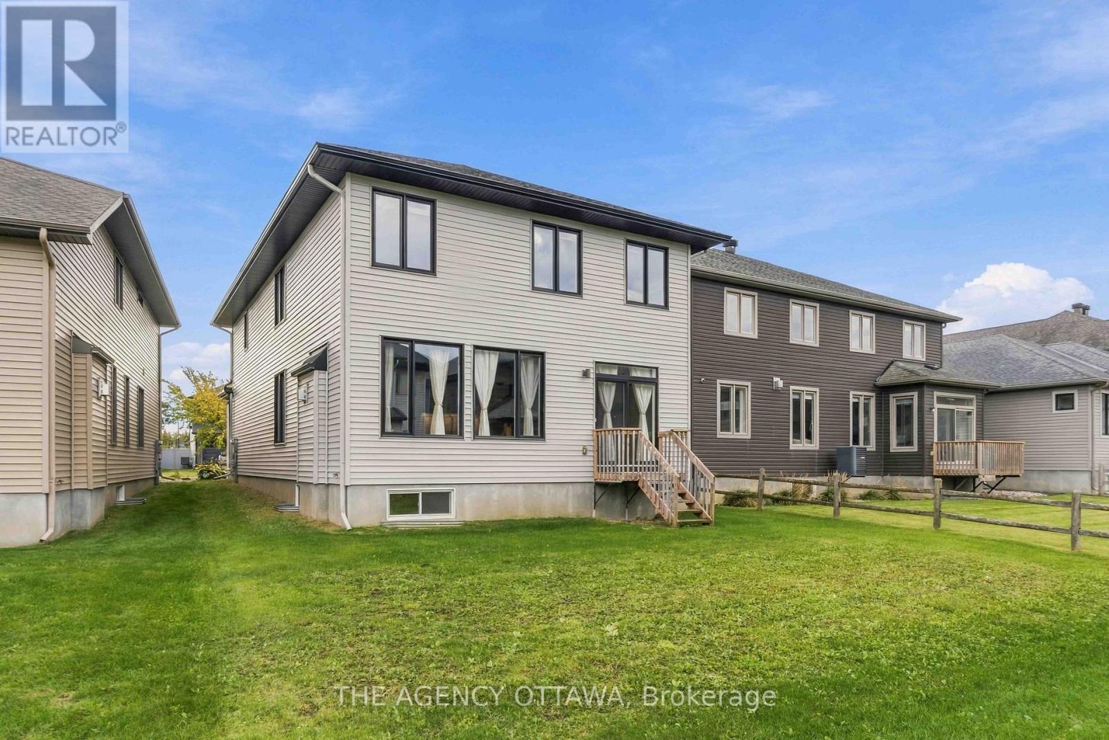 124 Dun Skipper Drive — photo 43