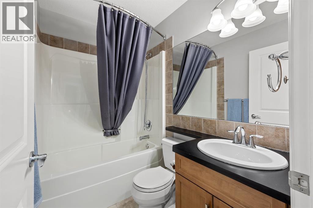 176 Royal Oak Terrace NW photo 33