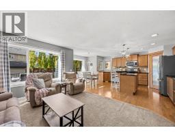 176 Royal Oak Terrace NW - photo 1
