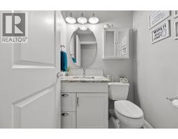 176 Royal Oak Terrace Nw, Calgary, AB T3G6A6 Photo 15