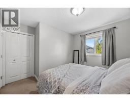 176 Royal Oak Terrace Nw, Calgary, AB T3G6A6 Photo 32