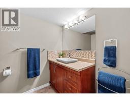 176 Royal Oak Terrace Nw, Calgary, AB T3G6A6 Photo 39
