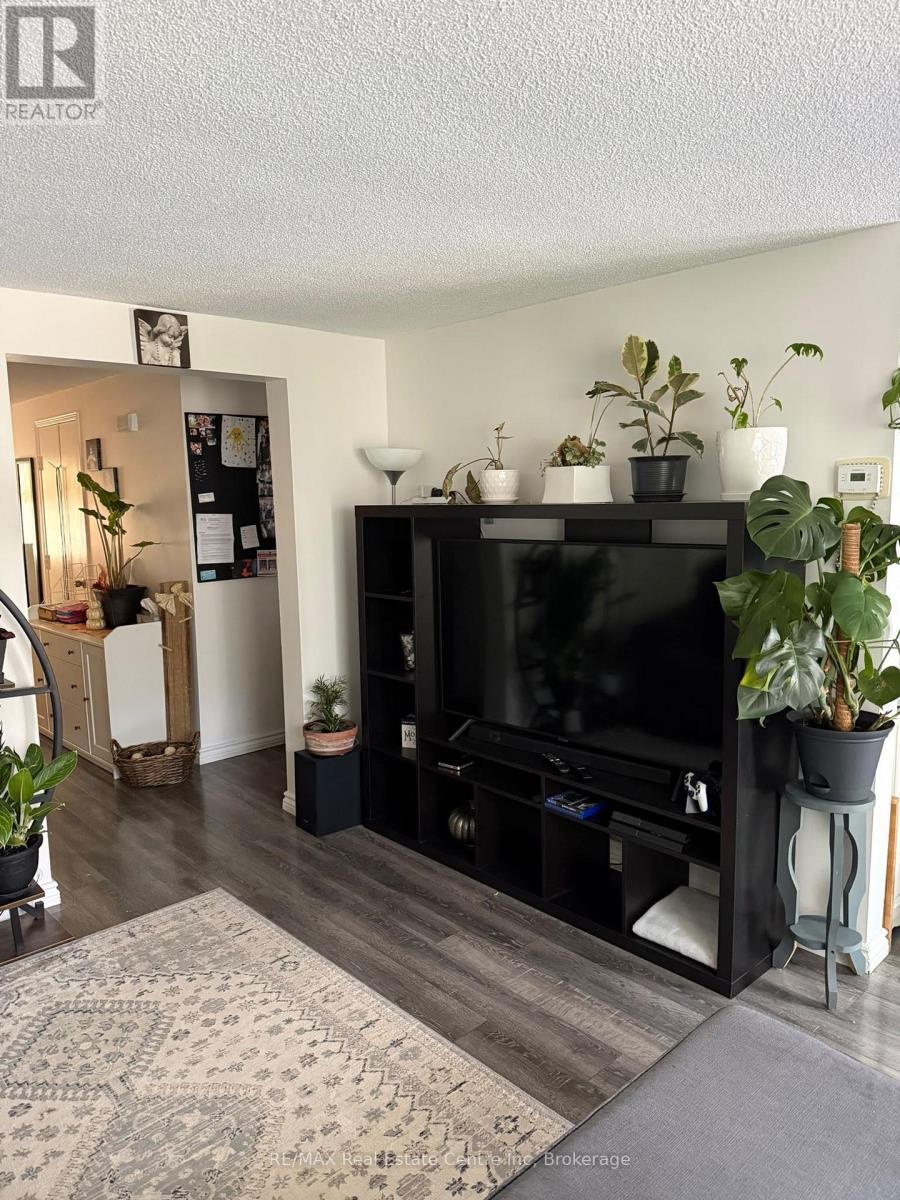 70 GRANDRIDGE CRESCENT, Guelph (Willow West/Sugarbush/West Acres) — photo 8
