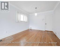 Laundry room - 323 Rumsey Road, Toronto, ON M4G1R6 Photo 8