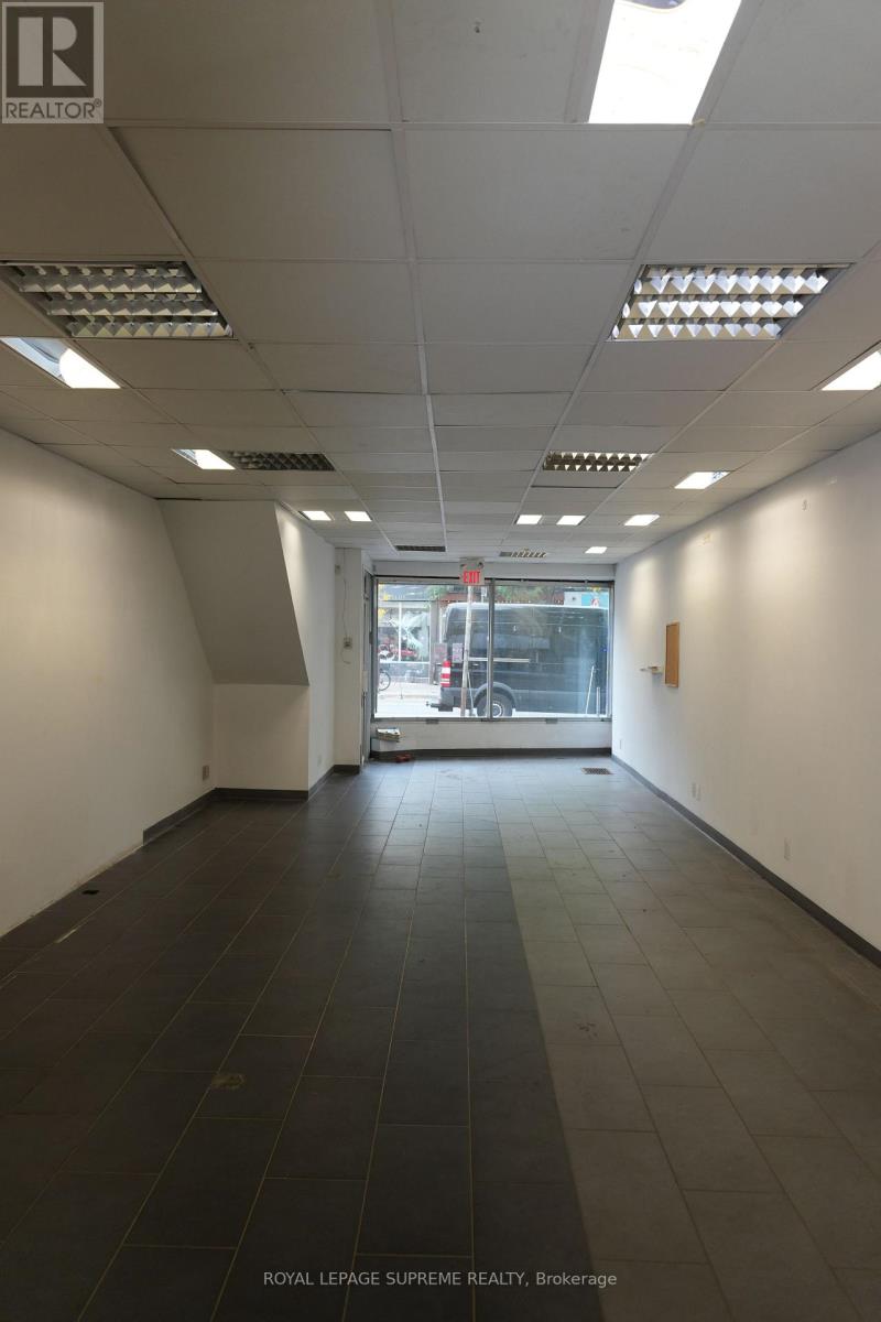 1209 BLOOR STREET W, Toronto (Dufferin Grove)