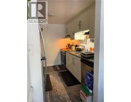 4pc Bathroom - 70 Grandridge Crescent, Guelph, ON N1H8G3 Photo 7