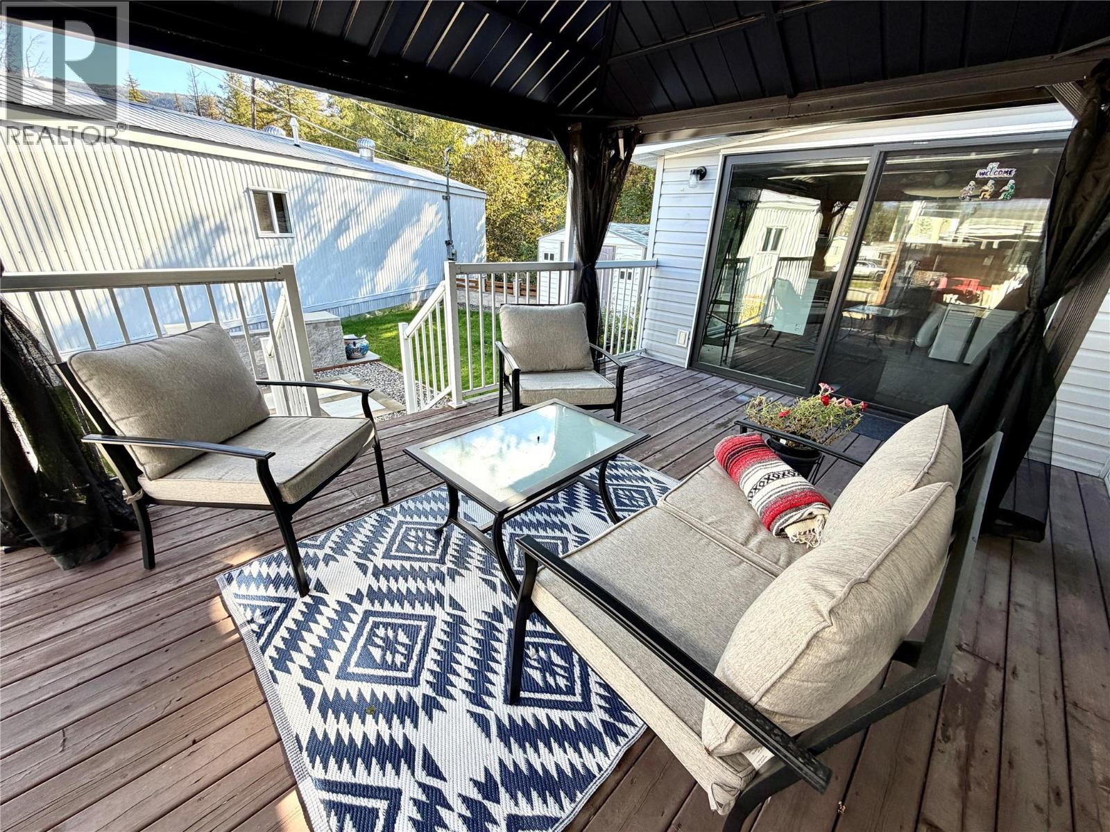 1601 COLUMBIA Avenue Unit# 17, Castlegar - Image 1