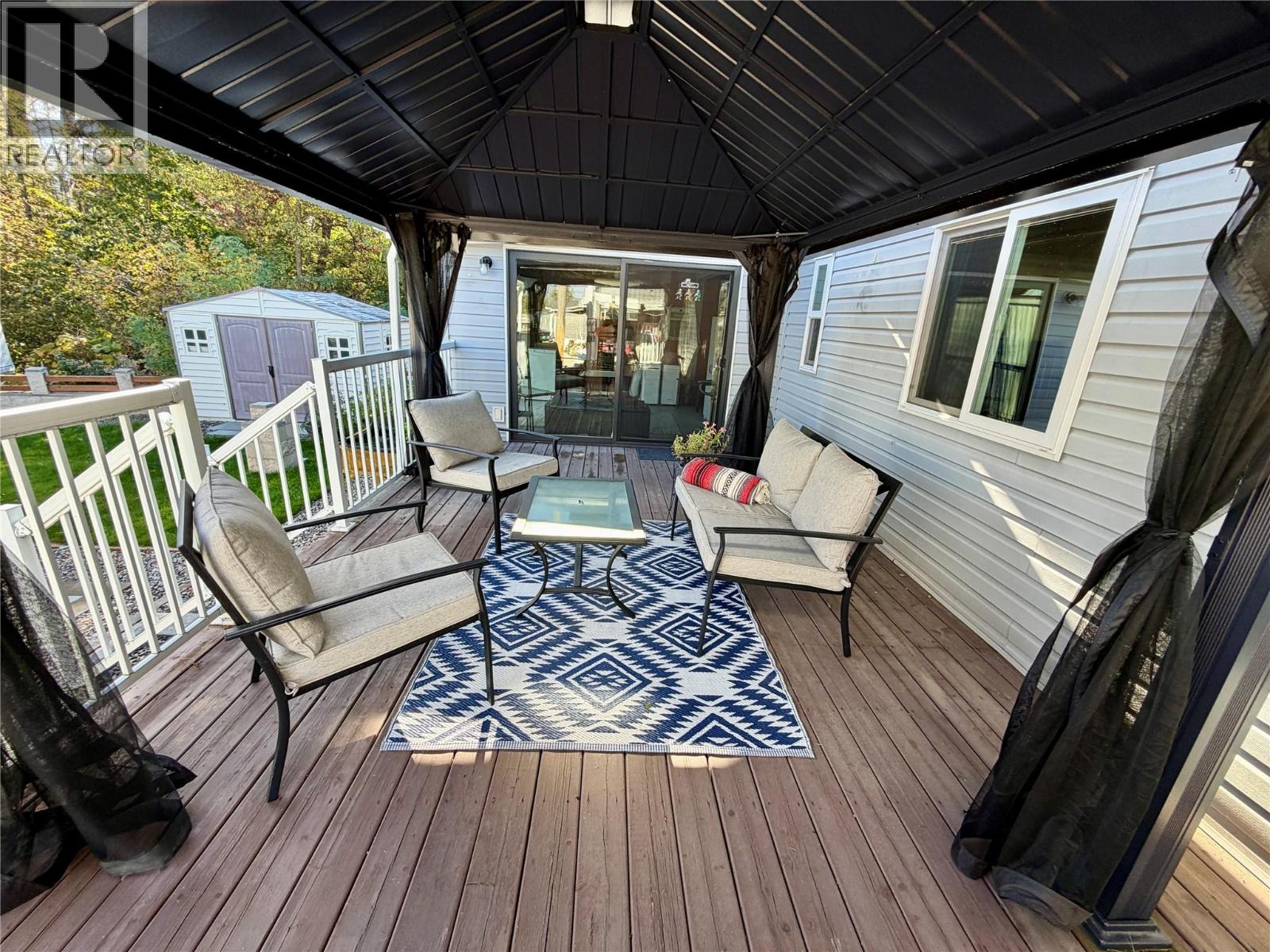 1601 COLUMBIA Avenue Unit# 17, Castlegar - Image 1