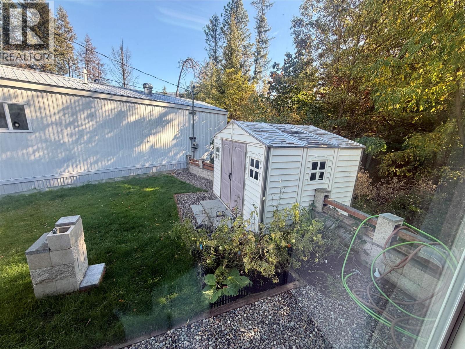 1601 COLUMBIA Avenue Unit# 17, Castlegar - Image 1