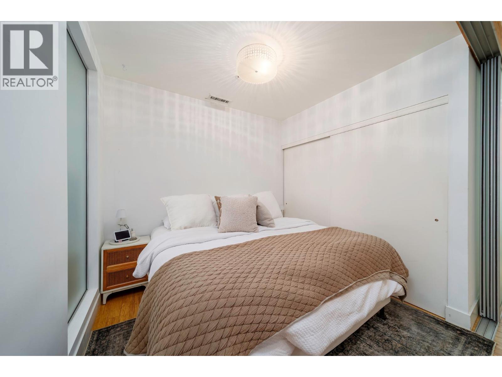 216 1289 Ellis Street, Kelowna