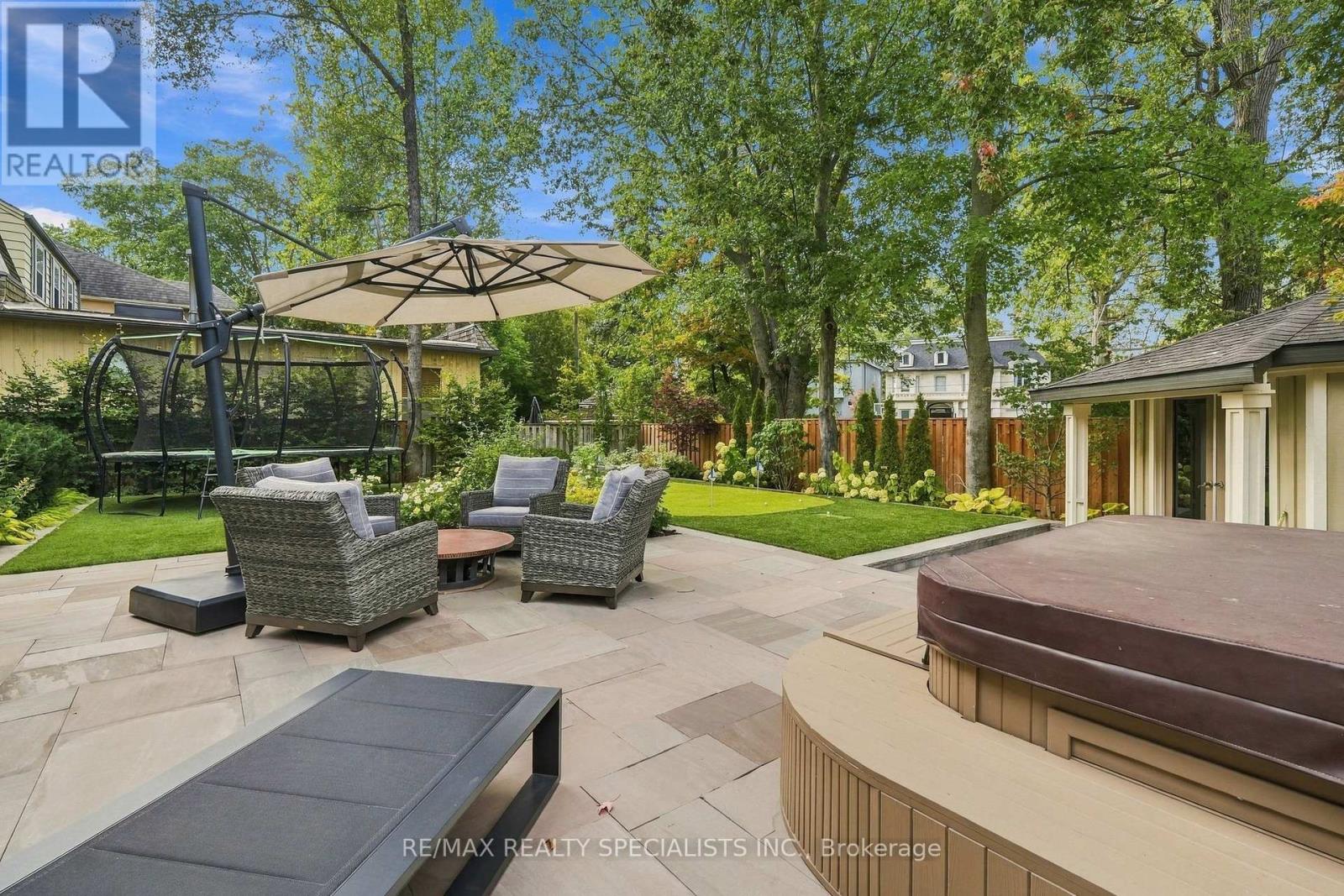 53 Cumberland Drive, Mississauga, ON photo 39