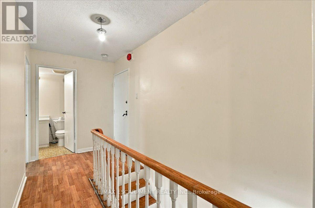 1300 Marlborough Court — photo 22