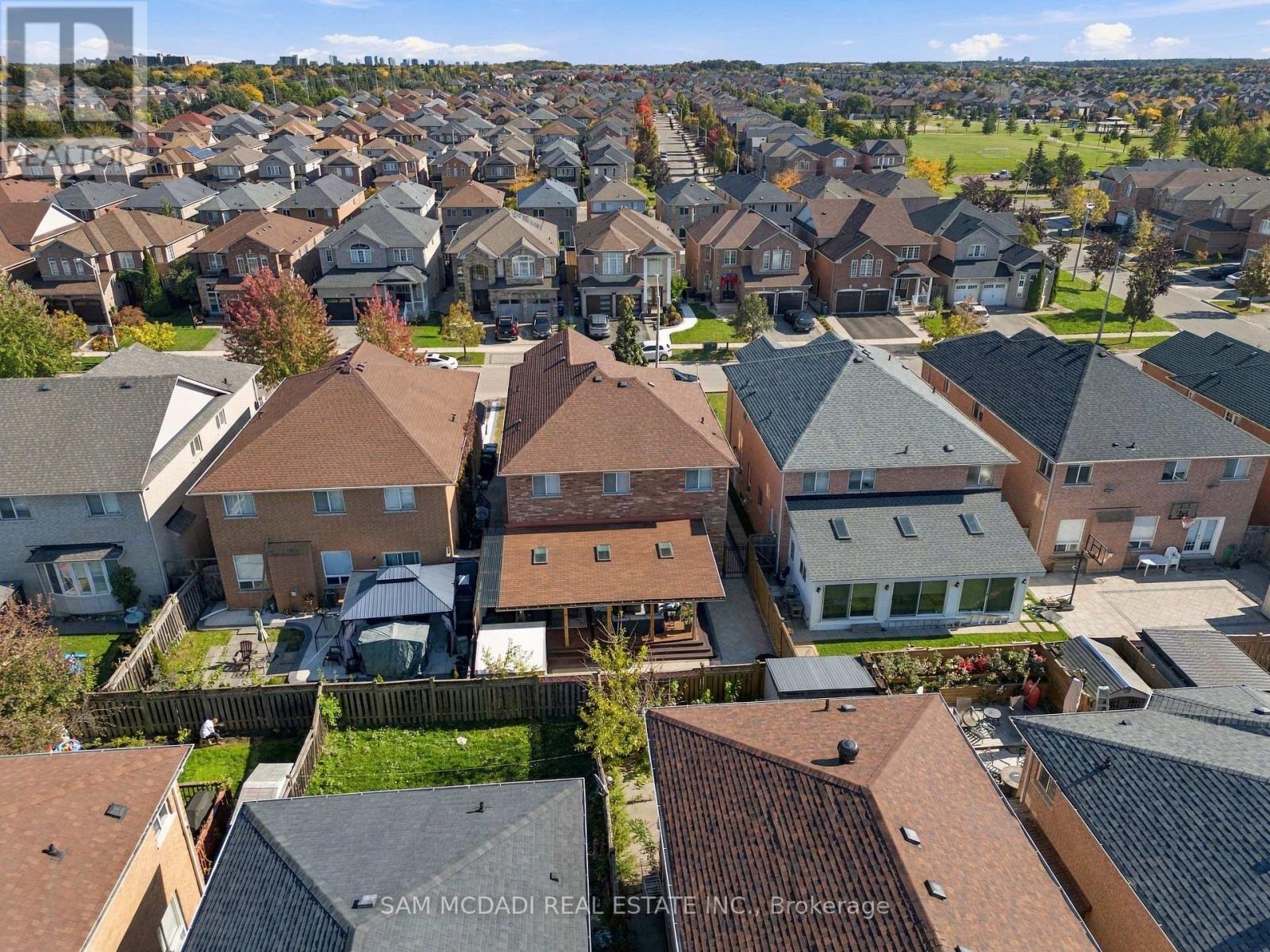 3263 Crimson King Circle, Mississauga, ON photo 41