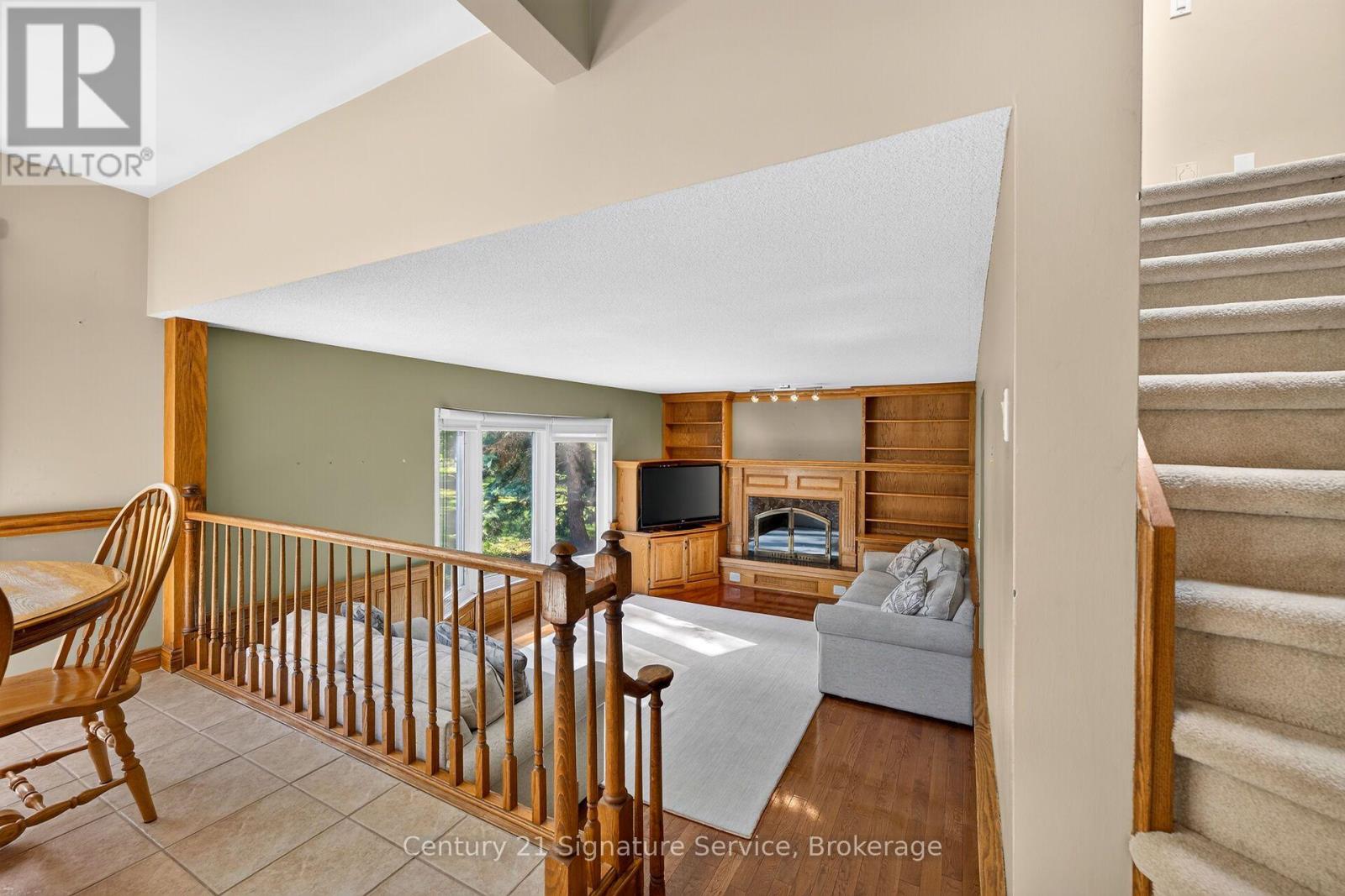 11 FULLER CRESCENT, Thorold (Confederation Heights) — photo 10