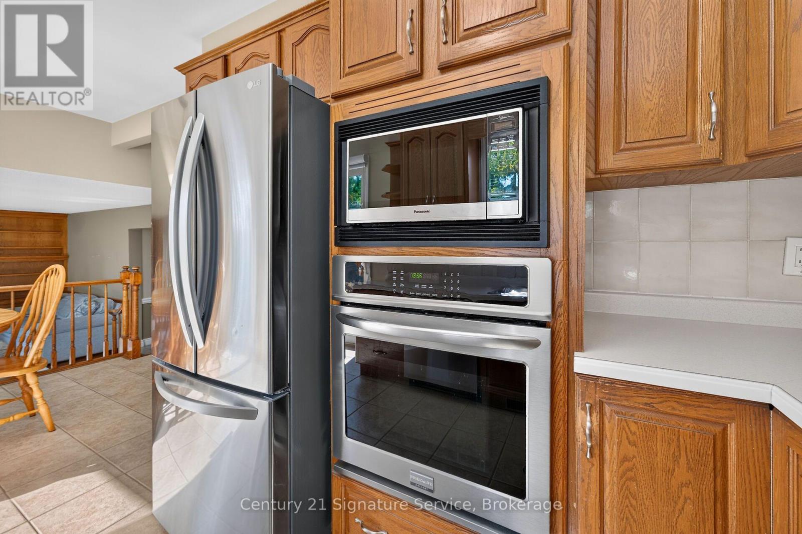 11 FULLER CRESCENT, Thorold (Confederation Heights) — photo 12