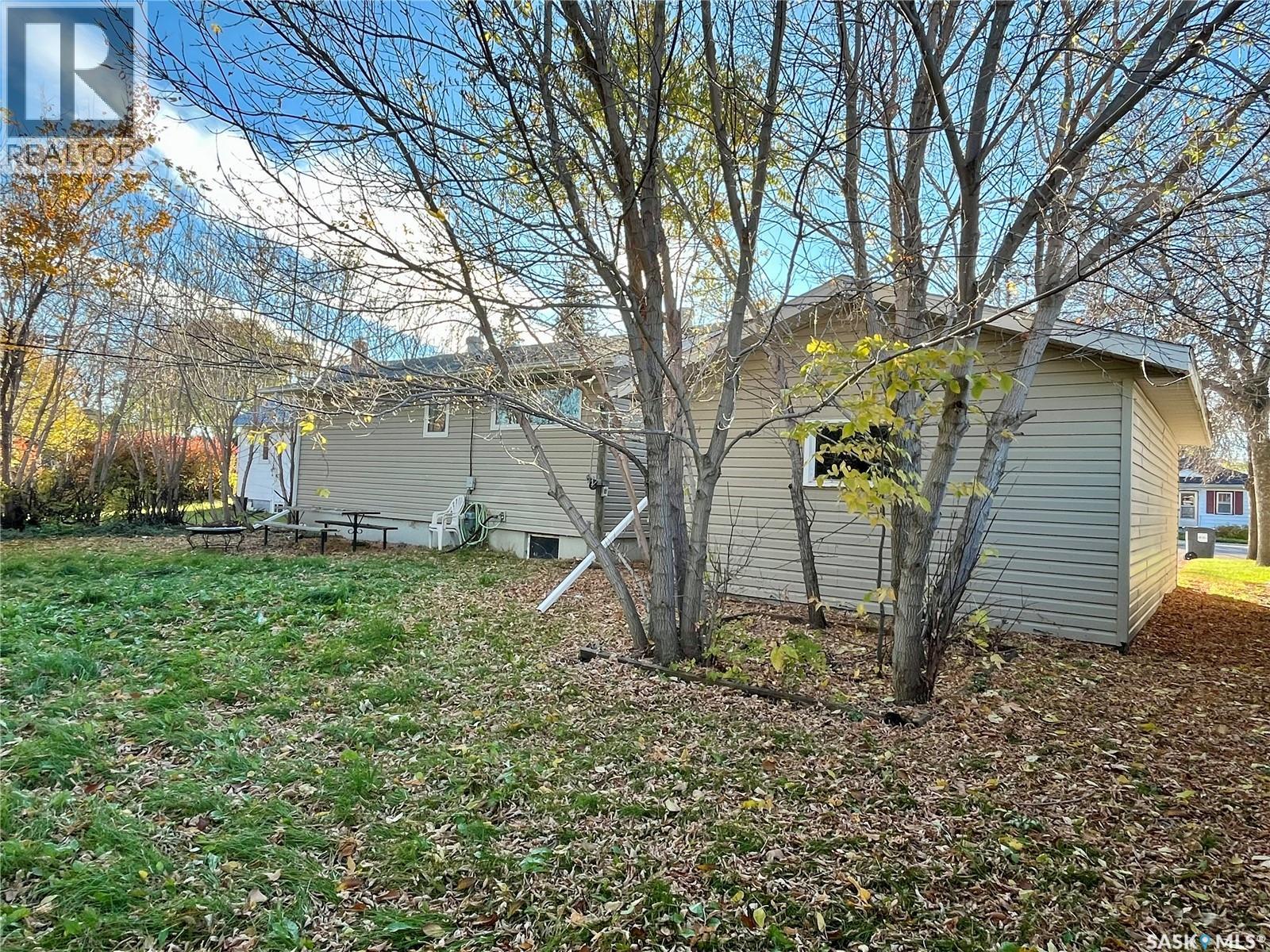 607 St Mary STREET, Esterhazy — photo 23