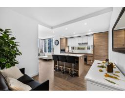 809 13615 Fraser Highway, Surrey, BC V3T0P7 Photo 11