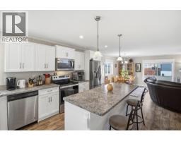 Dining room - 712 Shuswap Road E Unit# 17, Kamloops, BC V2H0C8 Photo 7