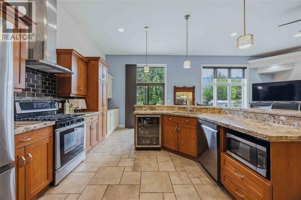 4303 Garden Crescent — photo 10